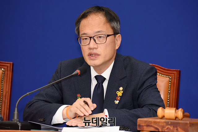 ▲ 임대차 3법이 국회 본회의를 통과하기 직전 세입자 임대료를 9% 가량 인상해 비판을 받고 있는 박주민 더불어민주당 의원이 1일 박영선 서울시장 후보 캠프 홍보디지털본부장직에서 사퇴했다. ⓒ뉴데일리DB