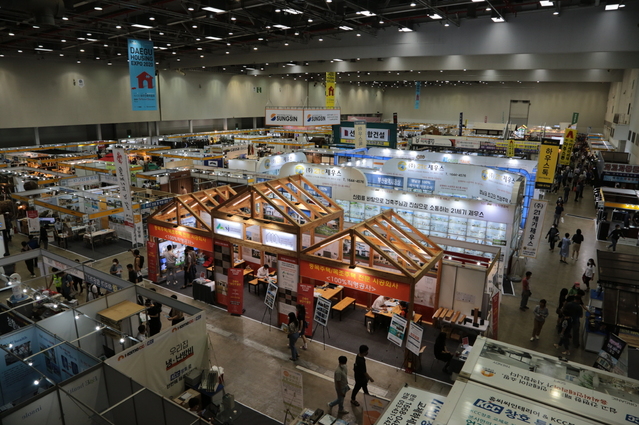 ▲ 대구MBC가 주최하고 ㈜한산마케팅연구원이 주관하는 ‘제21회 대구건축박람회’가 4월 8일부터 11일까지 나흘간 대구 엑스코에서 개최된다.ⓒEXCO