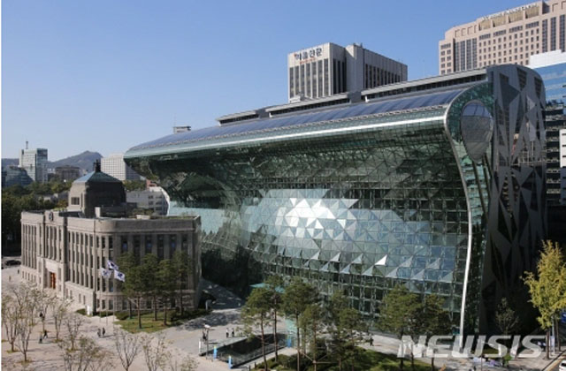 ▲ 서울시청 청사. 전국에서 민간인에게 위치가 알려진 유일한 핵대피시설이다. ⓒ뉴시스. 무단전재 및 재배포 금지.