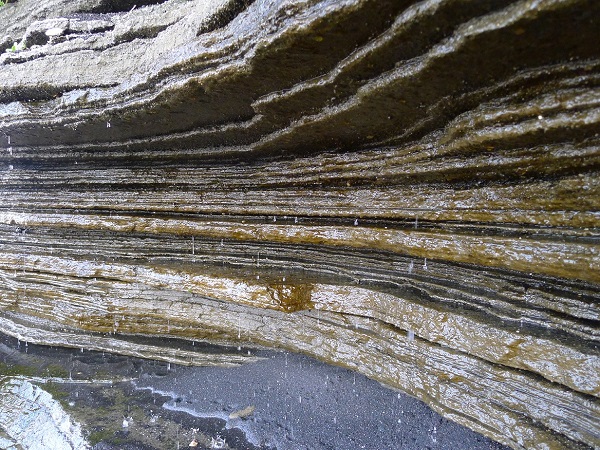 ▲ 화산 지형을 잘 보여주는 제주 응회암층ⓒ제주개발공사