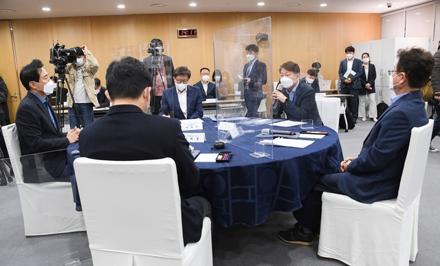 ▲ 권 시장은 발언에서 “공시지가나 탈원전이라던지 코로나 백신 방역의 문제도 중앙에서 생각하는것과 현장과는 많이 다르다”고 밝혔다.ⓒ대구시