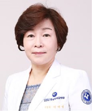 ▲ 충남대학교병원은 신경과 이애영 교수가 대한치매학회 춘계학술대회에서 대한치매학회 회장으로 선출됐다.ⓒ충남대병원