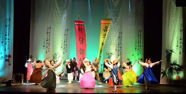 ▲ 경북 영주시(시장 장욱현)는 24일과 25일 영주문화예술회관 까치홀에서 마당놀이 ‘유의(儒醫) 이석간’ 공연을 개최한다.ⓒ영주시