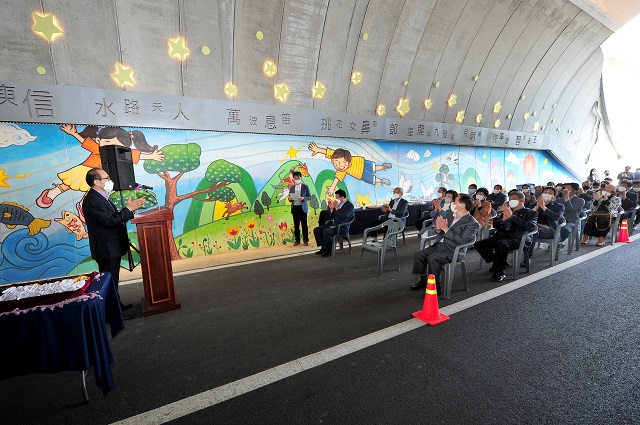 ▲ 군위군은 공공미술 프로젝트 작품 제막식을 개최했다.ⓒ군위군