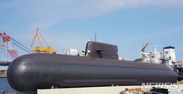 ▲ 2018년 11월 대우조선소에서 진수 준비 중인 '도산 안창호'함. 배수량 3000톤급이다. ⓒ뉴시스. 무단전재 및 재배포 금지.