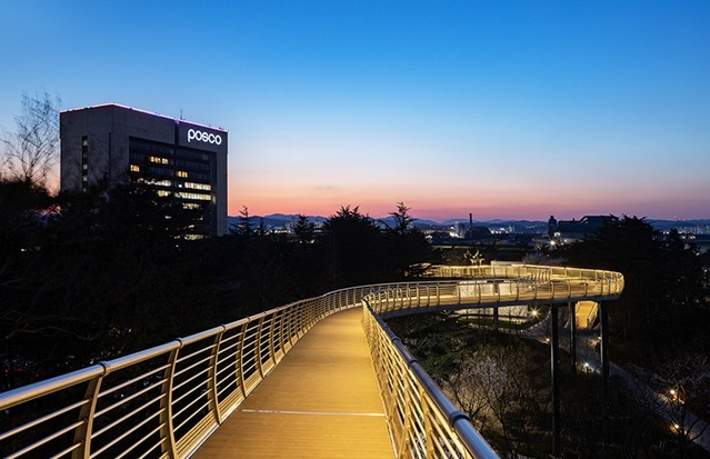 ▲ ‘파크1538’에 있는 홍보관 ⓒ포스코