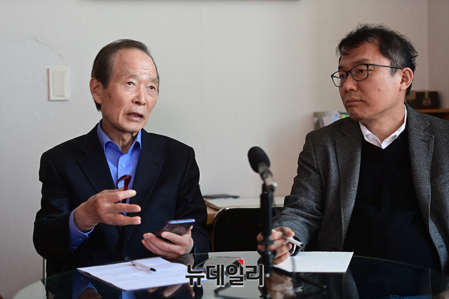 ▲ 장기표(좌) 선생과 민경우(우) 소장. ⓒ정상윤 기자