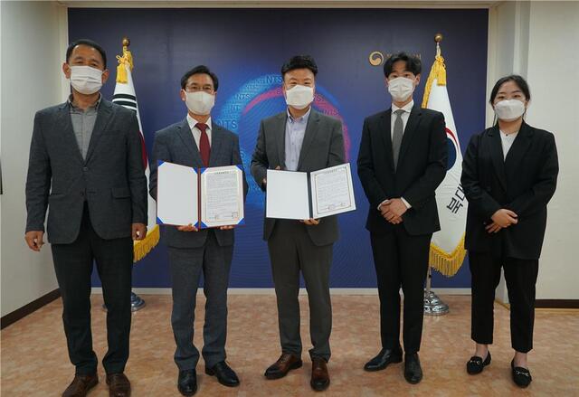 ▲ 대구보건대학교(총장 남성희) 세무회계과는 30일 오후 3시 북대구세무서 서장실에서 북대구세무서와 회계전문가양성을 위한 현장체험 운영에 관한 협약식을 체결했다고 4일 밝혔다.ⓒ대구보건대