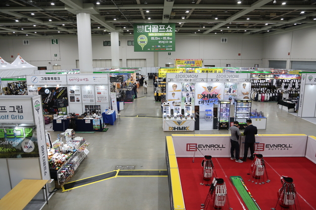 ▲ 엑스코에서 6회째를 맞이한 전국구 골프박람회 ‘더골프쇼IN대구’가 개막해 ‘2021 대구국제섬유박람회(PID)’와 함께 진행된다.ⓒEXCO