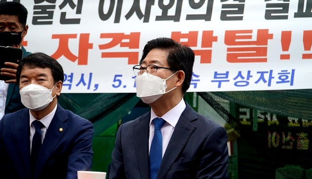 ▲ 지난 12일 대권도선을 선언한 양승조 충남도지사가 광주항쟁 제41주년을 앞둔 16일부터 2박 3일간 광주방문을 통해 ‘호남 민심잡기’에 나섰다.ⓒ양승조 대선 캠프