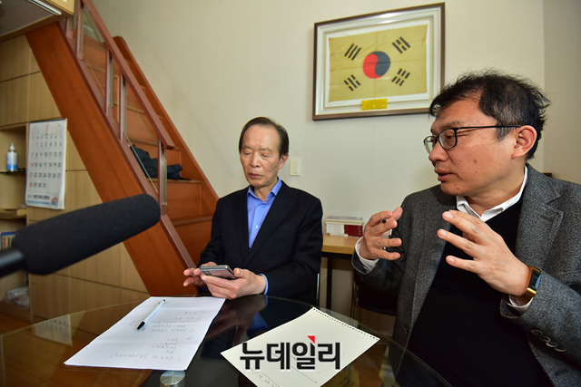 ▲ 장기표(좌) 선생과 민경우(우) 수학연구소장. ⓒ정상윤 기자