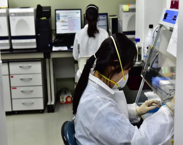 ▲ 대구시 보건환경연구원은 최근 코로나19 변이바이러스가 지역 내 발생이 증가하고 있어 코로나19 양성 검체를 대상으로 변이바이러스 여부 선별검사를 28일부터 실시한다.ⓒ대구시