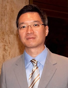 ▲ 윤석빈 크라운제과 대표이사 사장.