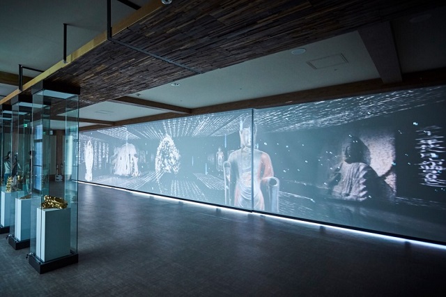 ▲ 신라왕경의 모습을 담아낸 영상으로 재탄생을 앞두고 있는 경주타워 전망층 '신라천년, 미래천년' 콘텐츠 현재 전시 모습.ⓒ경주엑스포