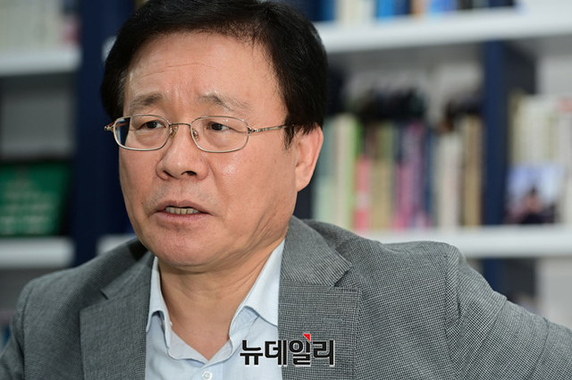 ▲ 유동열 자유민주연구원장이 3일 본지와 인터뷰에서 