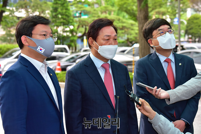 ▲ 경찰청 항의 방문한 김형동, 박완수, 서범수 의원. ⓒ강민석