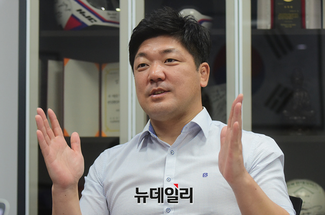 ▲ 이용 국민의힘 청년최고위원 후보가 7일 서울 여의도 국회의원회관에서 본지와 인터뷰를 하고 있다.ⓒ이종현 기자