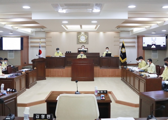 ▲ 영양군의회(의장 장영호)는 10일 제1차 본회의를 시작으로 제268회 영양군의회 정례회에 돌입했다.ⓒ영양군의회