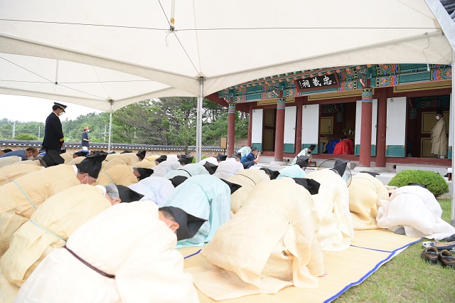 ▲ 영덕군 의병장 신돌석장군 순국113주기 숭모제향 모습.ⓒ영덕군