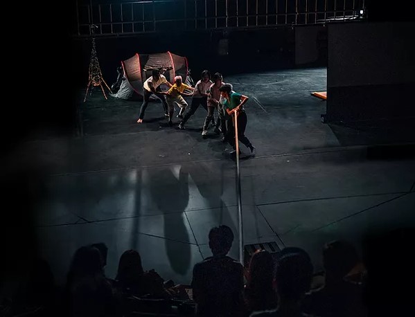 ▲ 연극 '재주는 곰이 부리고' 공연 장면.ⓒ원의 안과 밖