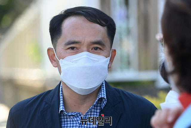 ▲ 최원일 예비역 해군 대령. 천안함 폭침 당시 함장이었다. ⓒ정상윤 기자.