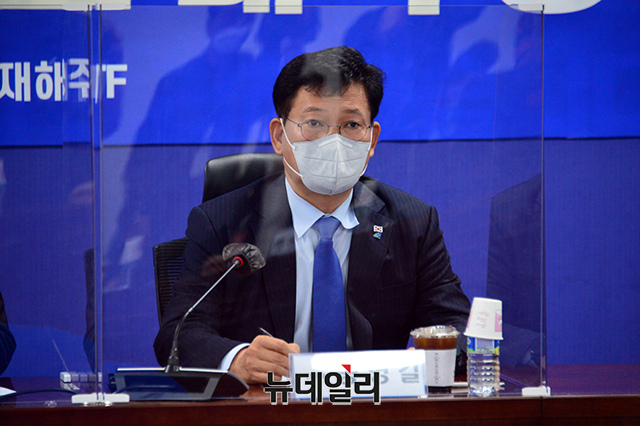 ▲ 송영길 더불어민주당 당대표가 17일 오전 국회 의원회관에서 열린 광주 학동 건축물 붕괴사고 대책 당정협의에 참석해 모두발언을 하고 있다.ⓒ이종현 기자