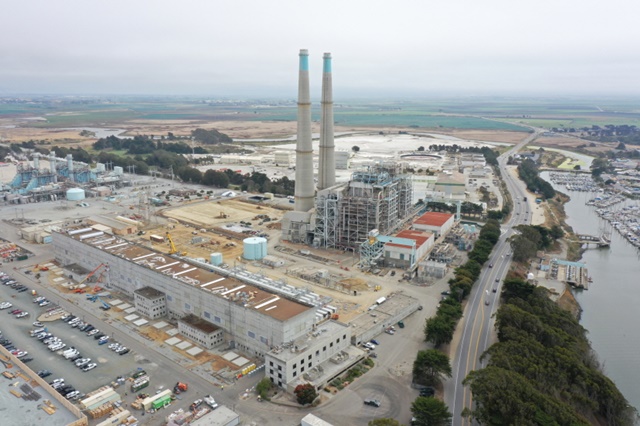 비스트라가 미국 캘리포니아주 몬테레이 카운티 모스랜딩 지역에 가동 중인 모스랜딩 발전소. ⓒLG에너지솔루션