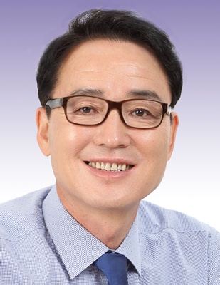 ▲ 경북도의회 문화환경위원회 황병직 의원이 대표발의한 ‘경상북도 스마트관광 진흥 조례안’이 지난 16일 도의회 문화환경위원회 심사를 통과했다.ⓒ경북도의회