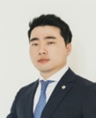 ▲ 김기혁 ㈜나비디앤씨 대표는 사회복지공동모금회 1억 원 이상 개인 고액기부자 클럽인 아너 소사이어티 회원 가입식을 가졌다.ⓒ대구시