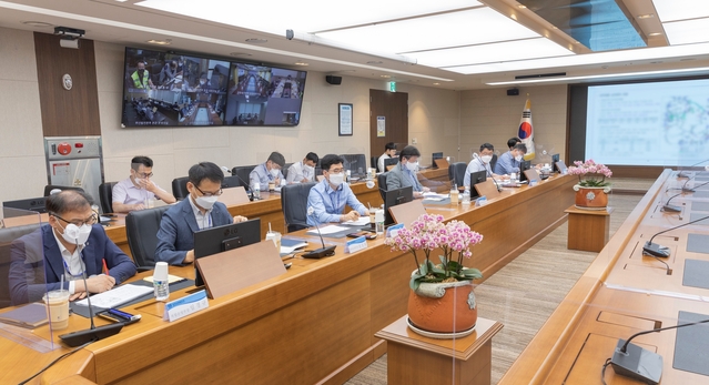 ▲ 30일 열린 발전사 발전운영부서장 회의 모습 ⓒ남부발전 제공