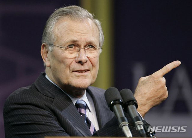 ▲ 생전의 도널드 럼스펠드 전 미국 국방장관. ⓒ뉴시스 AP. 무단전재 및 재배포 금지.