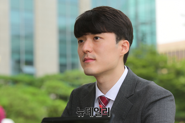 ▲ 국민의힘 대변인에 내정된 양준우씨가 6일 오후 국회에서 본지와 인터뷰 중이다. ⓒ이종현 기자