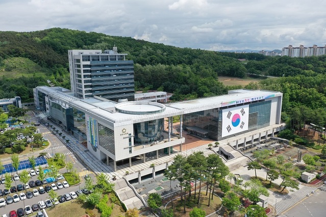 ▲ 천안시청사 전경.ⓒ천안시