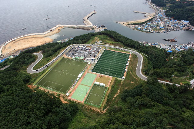▲ 강구대게축구장 전경.ⓒ영덕군