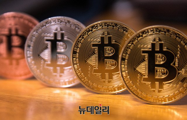 ▲ 세계 주요국 중앙은행이 디지털화폐 개발에 뛰어들고 있다. 사진은 비트코인. ⓒ뉴데일리