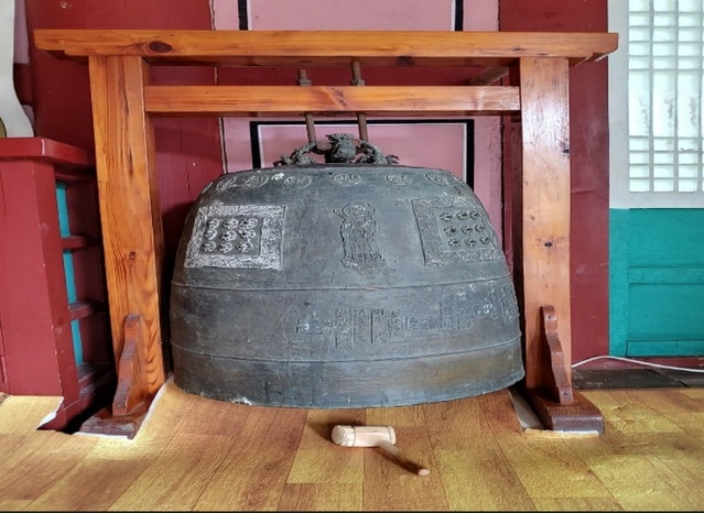▲ 충북 유형문화재 제407호로 지정된 영동 영국자 동종.ⓒ충북도