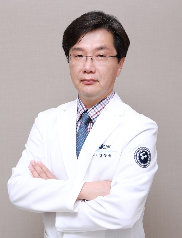 ▲ 세종충남대병원 병리과 강동욱 교수.ⓒ세종충남대병원