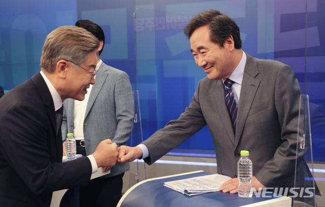 ▲ 더불어민주당이 23일 대선 후보들간 신사협정을 맺기로 했지만, 빅2로 불리는 이재명 경기도지사 측과 이낙연 전 대표 측은 비방전을 이어가고 있다. ⓒ뉴시스