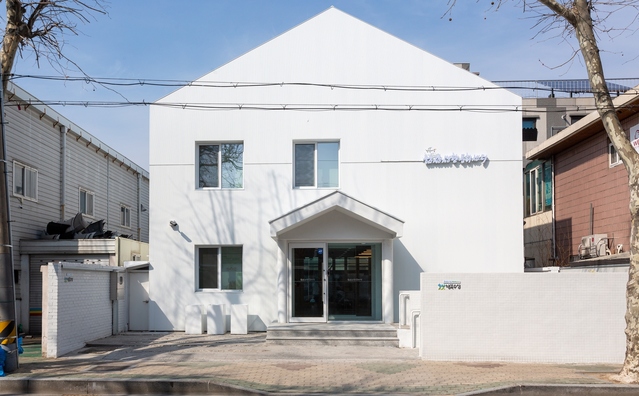 ▲ 수성문화재단(김대권 이사장)은 ‘2021 생활문화센터 운영 활성화 프로그램 지원사업’ 공모에서 ‘#SCENE 함장마을’ 프로그램이 선정됐다고 25일 밝혔다.ⓒ수성구