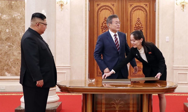 ▲ 2018년 9월 문재인 대통령의 평양 방문 당시 김정은, 김여정의 모습. ⓒ뉴시스-평양공동사진취재단 제공.