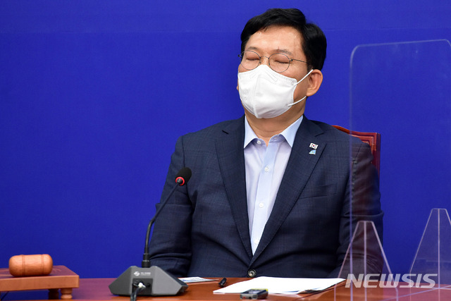 ▲ 민주당 지도부가 부동산 투기 의혹을 받는 소속 의원 12명에게 탈당을 권유한지 60일이 지났지만, 여전히 10명의 의원들이 탈당하지 않고 있다. ⓒ뉴시스