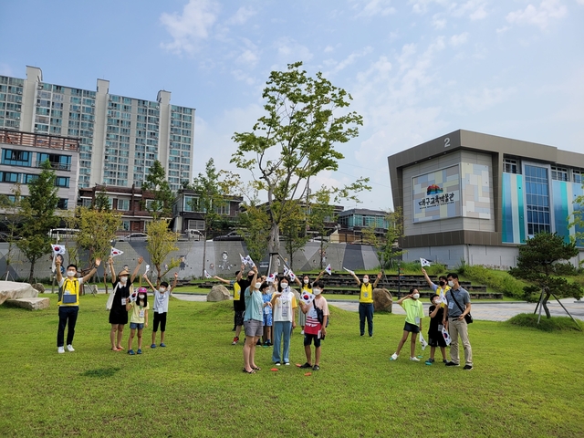 ▲ 대구교육박물관(관장 김정학)은 제76주년 광복절을 기념해 대구지역 학생 독립운동에 참여한 선열들의 고귀한 희생을 되새길 수 있는 ‘2021 광복절 기념 가족체험’ 프로그램을 8월 11일과 15일에 마련했다.ⓒ대구시교육청