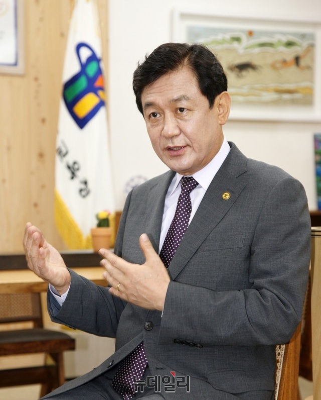 ▲ 김병우 충북도교육감.ⓒ뉴데일리 DB