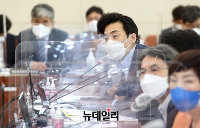 ▲ 더불어민주당 한준호 의원이 지난 6월24일 국회에서 열린 과학기술정보방송통신위원회 전체회이에서 의사진행발언을 하고 있다. ⓒ뉴데일리DB