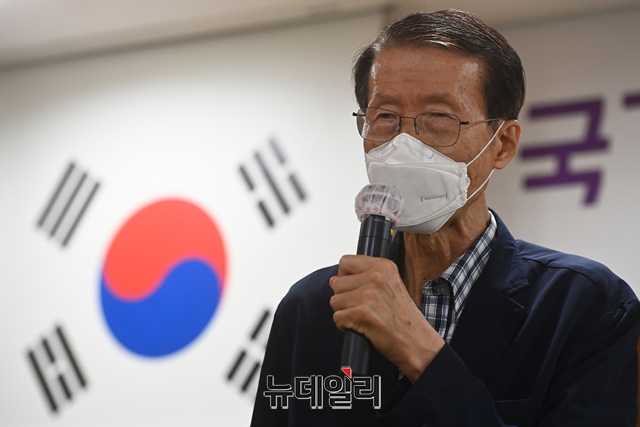 ▲ 30일 오후 '국가보안법 바로알기' 토론회에서 김태훈 한반도인권과통일을위한변호사모임 회장이 발언하고 있다. ⓒ강민석 기자