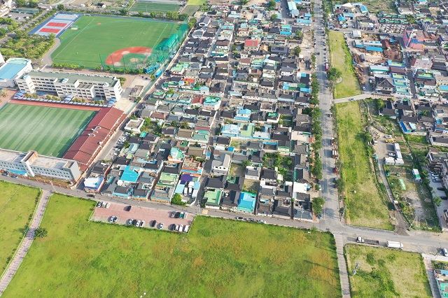 ▲ 하수관로 설치사업이 진행 중인 경주시 성동동  전랑지 주변 마을 일대 드론 사진.ⓒ경주시