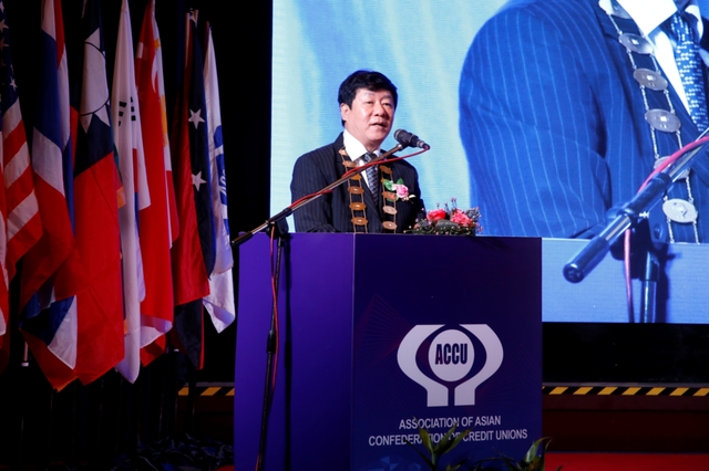 ▲ ACCU 화상회의 김윤식 회장 ⓒ신협