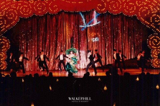 ▲ '워커힐 쇼' 공연 장면.ⓒ티모넷