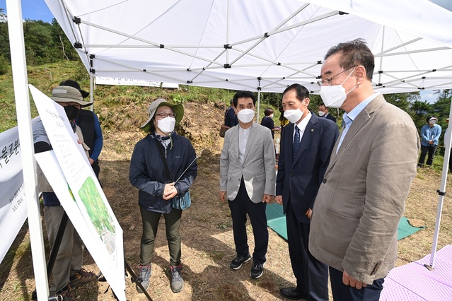 ▲ 구미시(시장 장세용)는 문화재 발굴조사기관인 경북문화재단 문화재연구원에 의뢰하여 구미시 무을면의 ‘구미 송삼리 고분군Ⅰ’에 대한 발굴조사를 9월 15일부터 착수한다.ⓒ구미시