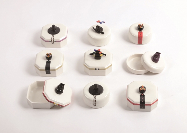 ▲ 이혜용 작가의 ‘전통모자 합’(도자분야).ⓒ대전시